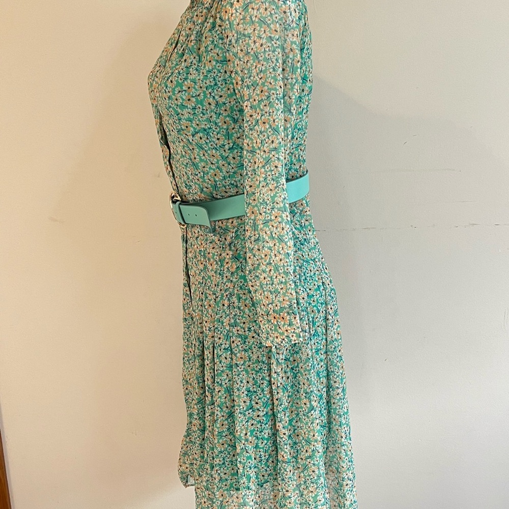 Beautiful dress Silk size  NEW!!! With tag - Picture 4 of 7